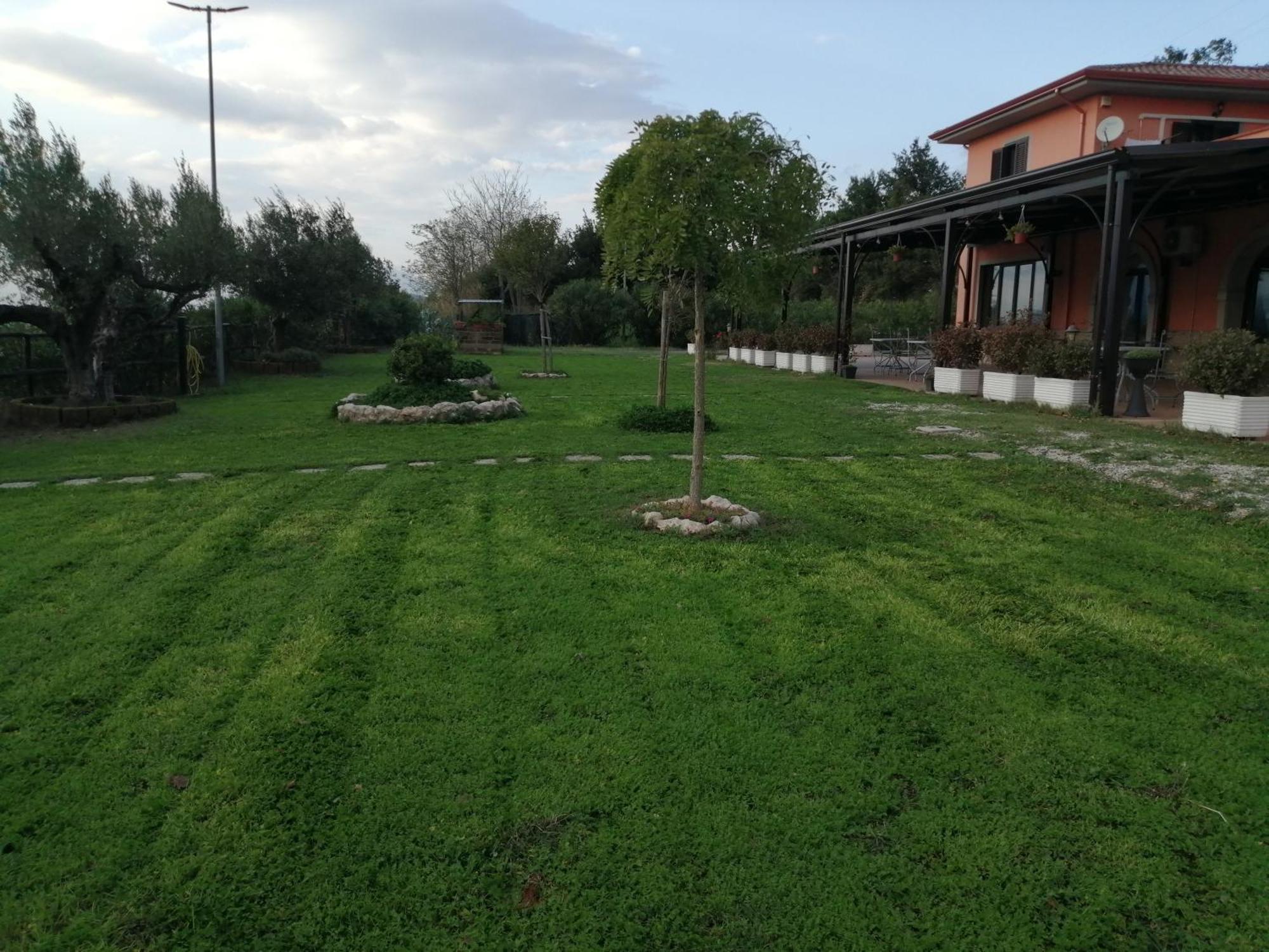 Salisu Country House Mignano Monte Lungo Bagian luar foto