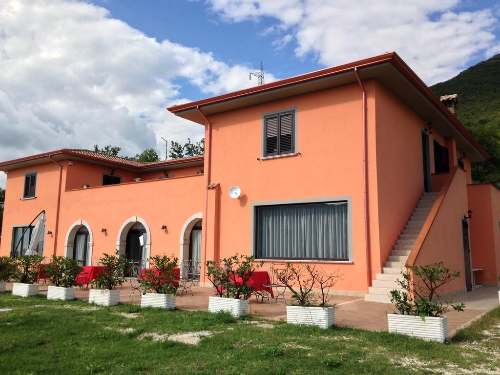 Salisu Country House Mignano Monte Lungo Bagian luar foto